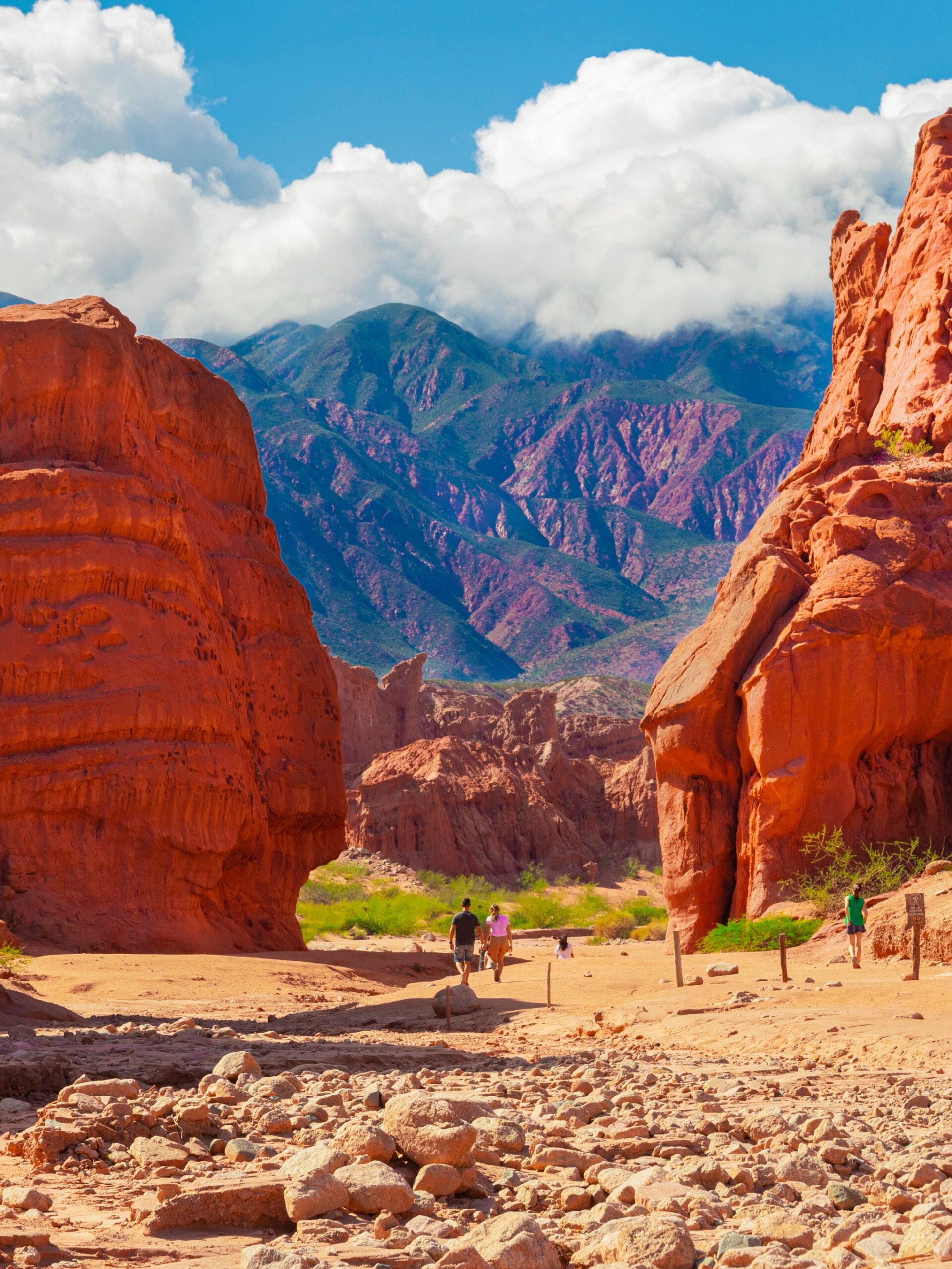 Beautiful panoramic view at the entrance to the Quebrada de Las Conchas, in Cafayate, Salta, northern Argentina SSUCv3H4sIAAAAAAAACpyRwW7DIAyG75P2DhHnRkoamq59lWoHB9wGlUIFpNNU9d1nIFScd8Of7d/+zfPzo2nYBF4JdmyeMaJYab344CAoawh3m5U7NBJdTR5uGLsaoFTBOgW6hhMEMRu4IUGzaB3xKyWZDxAWjz5OX5GAgBfSyPAtkVc85bgpiZSkDkoxtqmYX6bECsri/+rMj+/iBi5oxG9auDLiUCNkI6dcyq4/Ad2ttgaLVLZy9bACdCwYKqW7U0KZS9Vmw5zOXtqEXUxwcYX35kxbe4dJxxOfSRMLn8F7KpeFV4MEfbK9VXOMDcnAqsok/UQM+2Ho++5w4HvOR77rt91akH9vVqST1ilCFIurkrV1FTdguAfYDXvR9tMoW87PuxaQb1vEr2kc+pgWdPjXHwAAAP//AwBtlWjUmAIAAA==